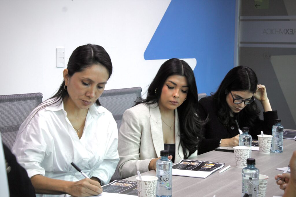 La biomecánica del Reposicionamiento facial